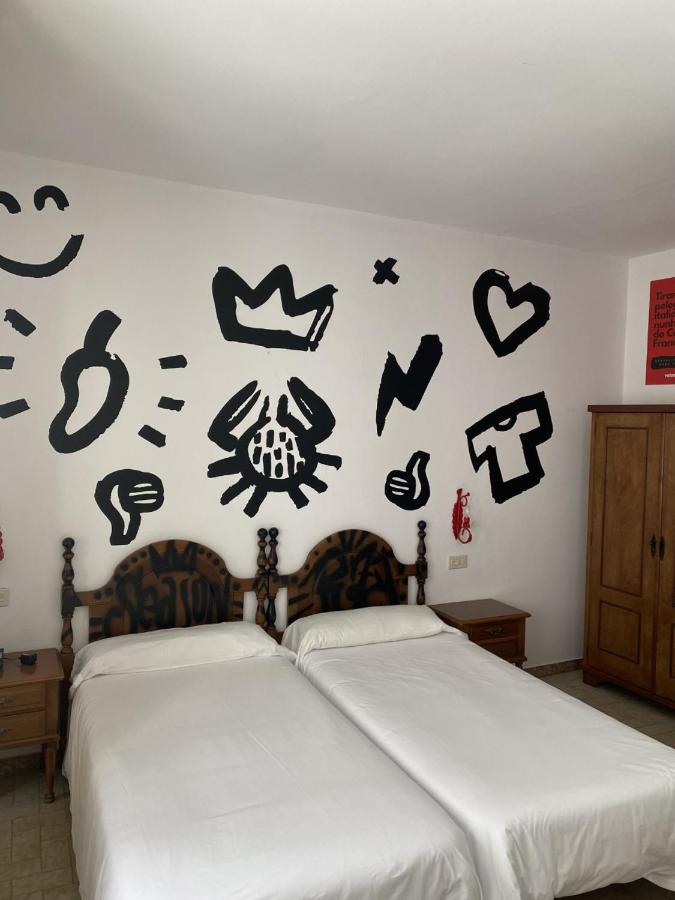 Hotel Bayona ไบโยนา ภายนอก รูปภาพ